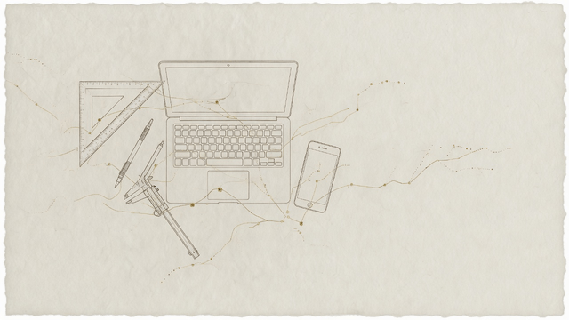 ノートPCとスマートフォン、製図道具を金線でつないだイラスト